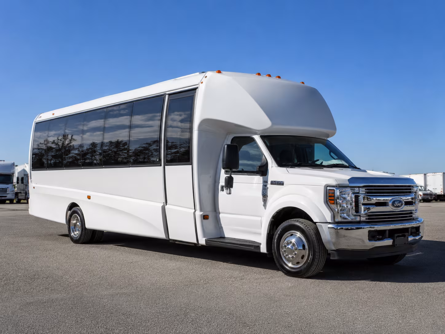Jackson Airport Shuttle & Transportation party bus exterior