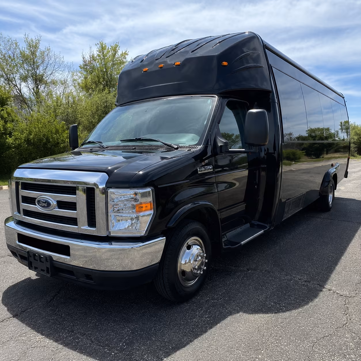 Jackson Concert & Music Festival Transportation party bus exterior