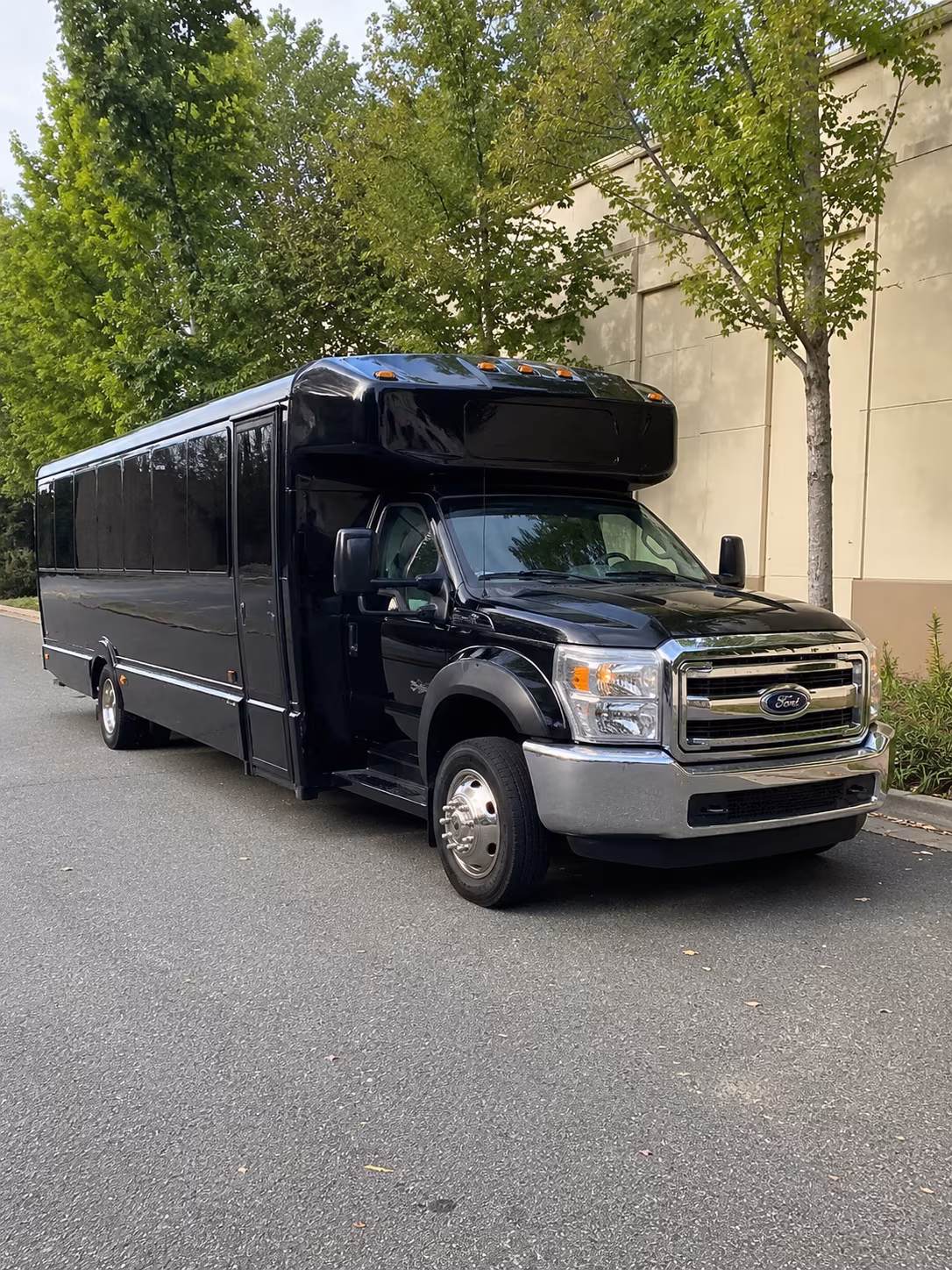 Jackson Winery Tour & Pub Crawl Transportation party bus interior