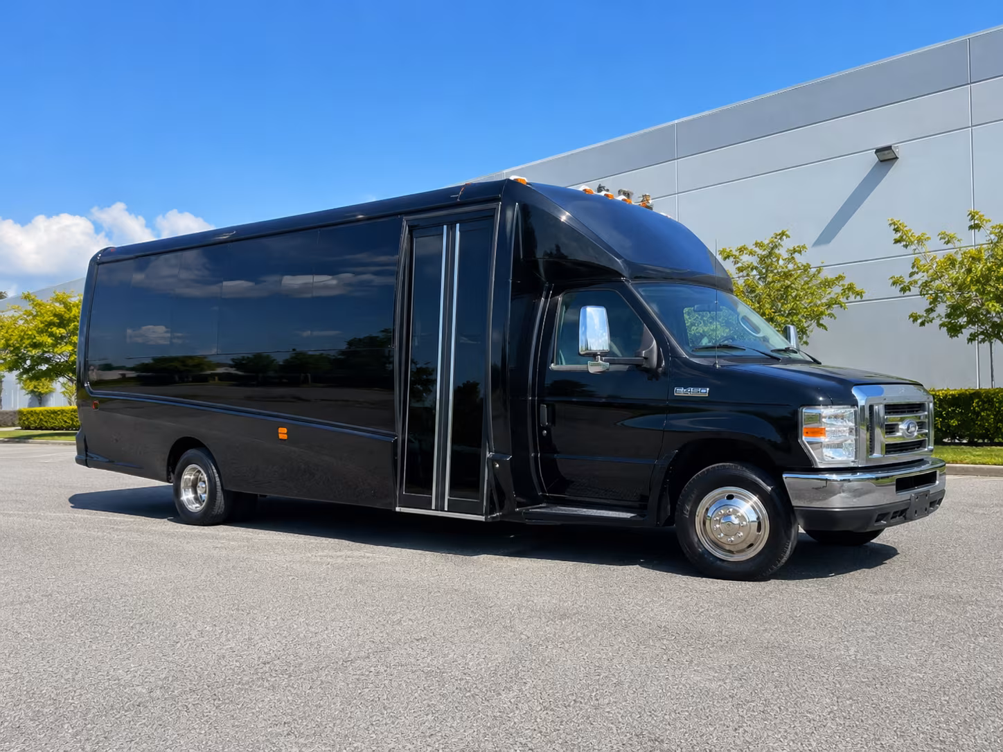 Lafayette Winery Tour & Pub Crawl Transportation