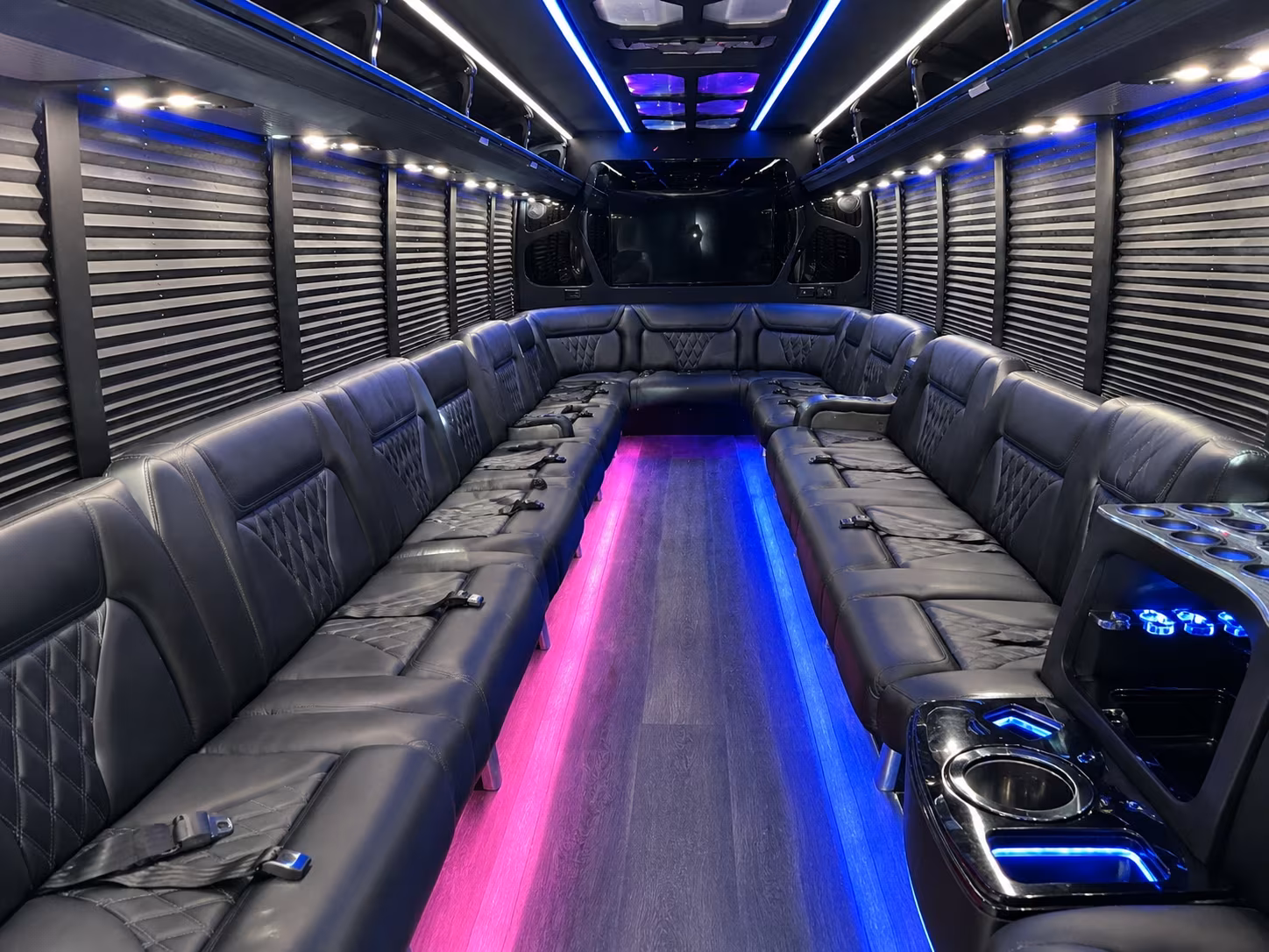 Memphis Homecoming & Prom Party Bus Rentals