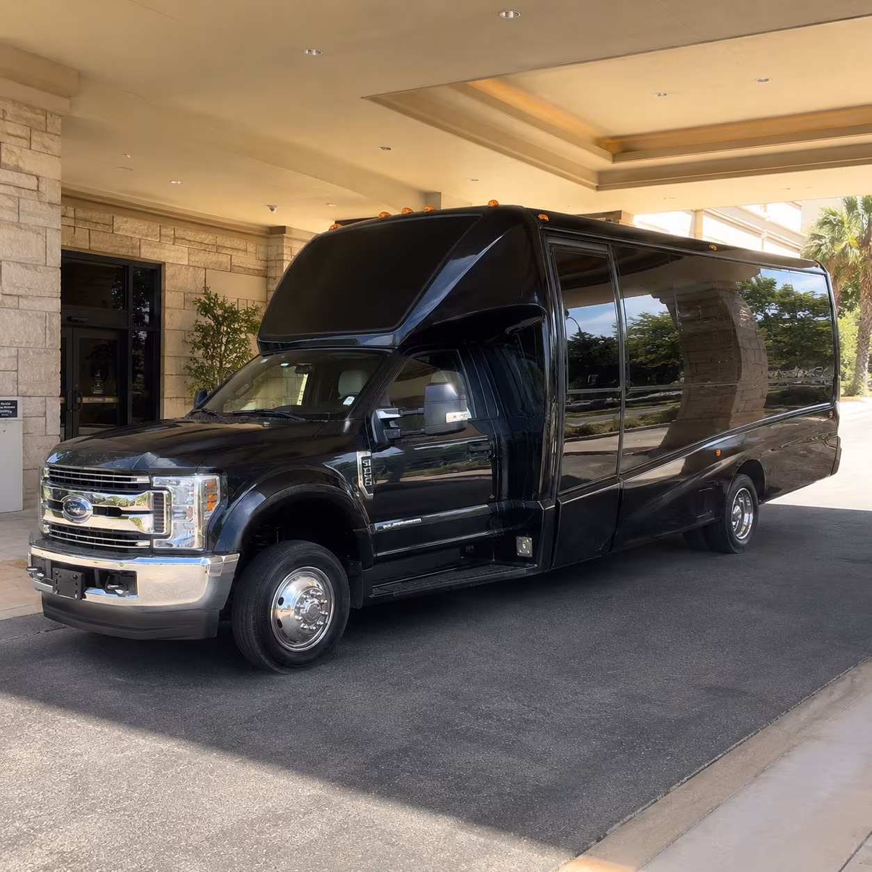 Montgomery Birthday, Sweet 16, & Quinceañera Party Bus Rentals
